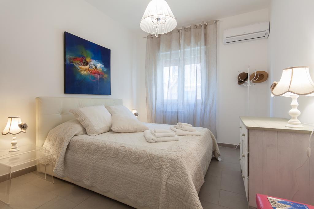 Holiday & House - Imparato Vacanze Prestige Mondello Luaran gambar