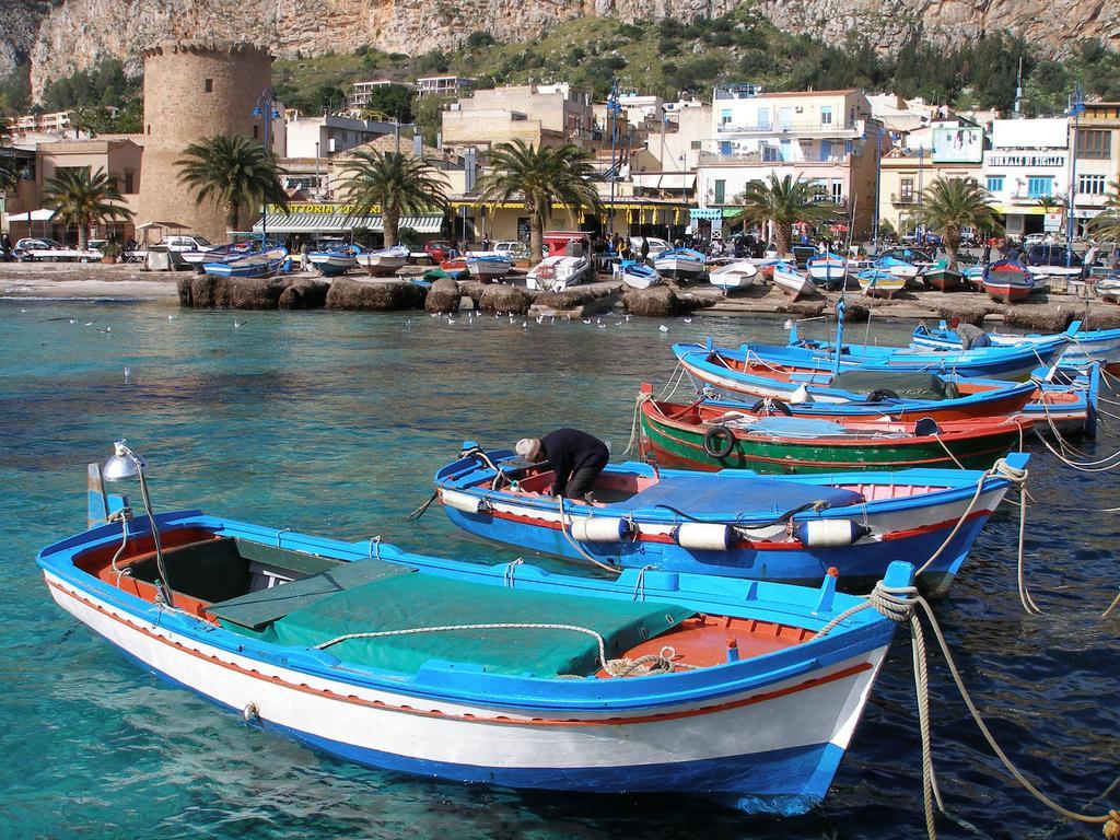 Holiday & House - Imparato Vacanze Prestige Mondello Luaran gambar